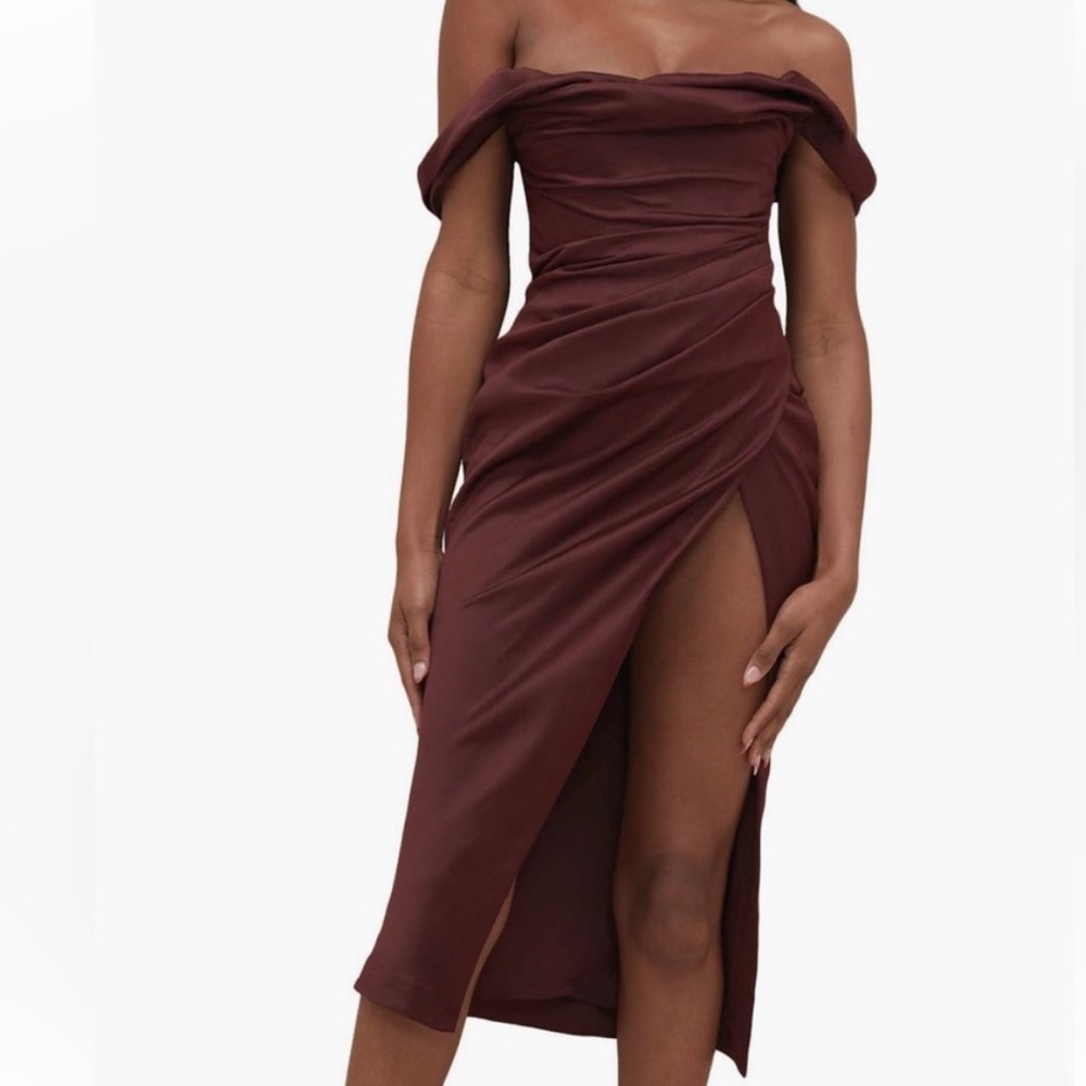 House of CB Brown Ruched Off-Shoulder Bodycon Dress